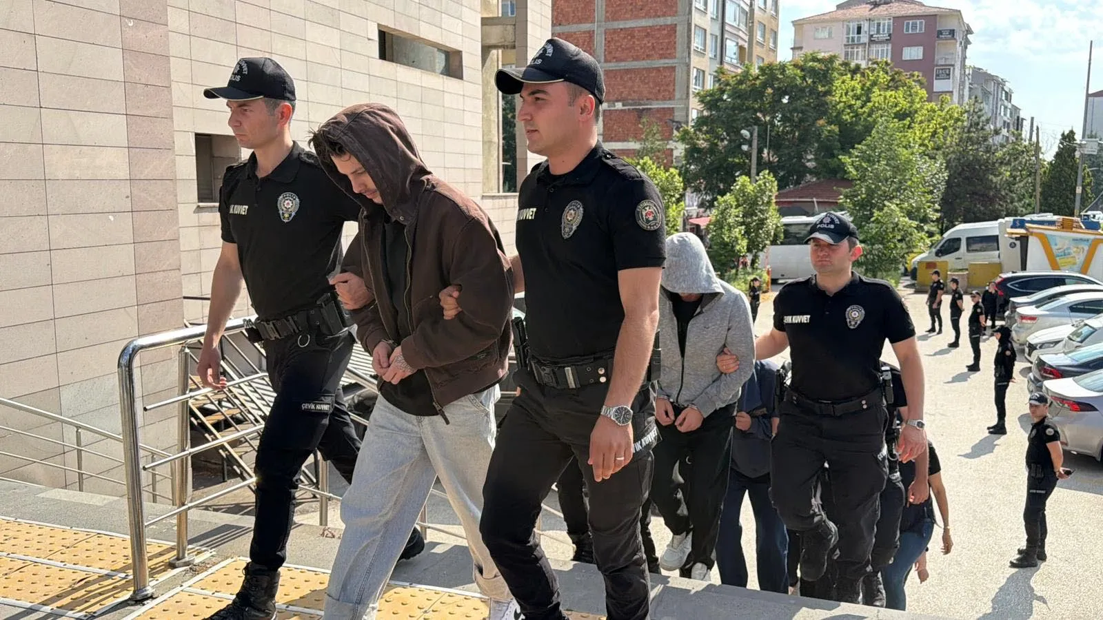 Eskişehir merkezli dev bahis operasyonu 14 şüpheli adliyeye sevk edildi