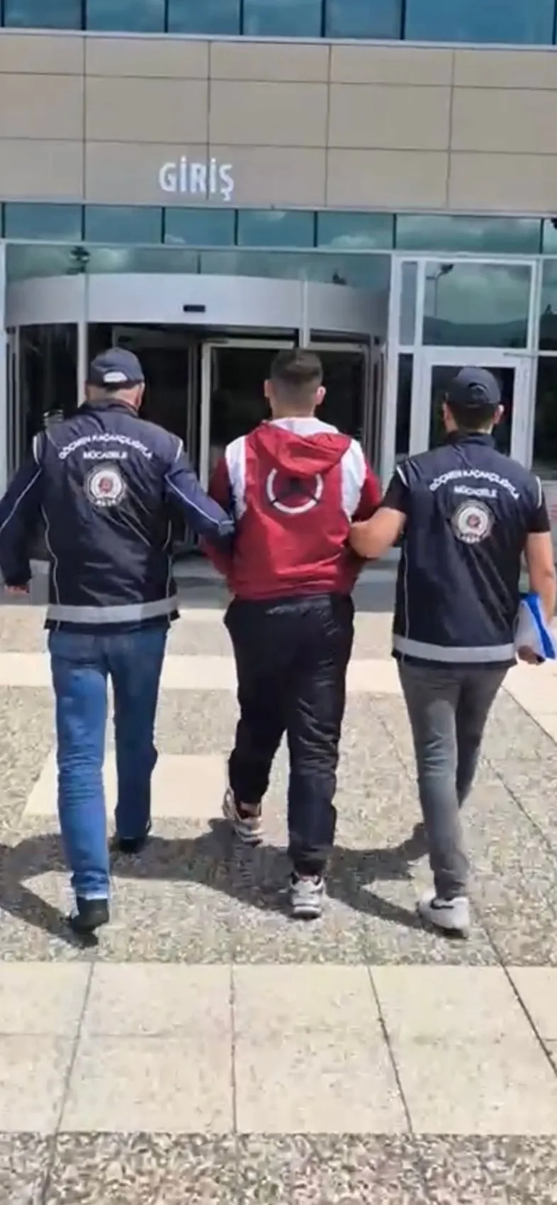 Anadolu Otoyolu'nda göçmen kaçakçılığı engellendi