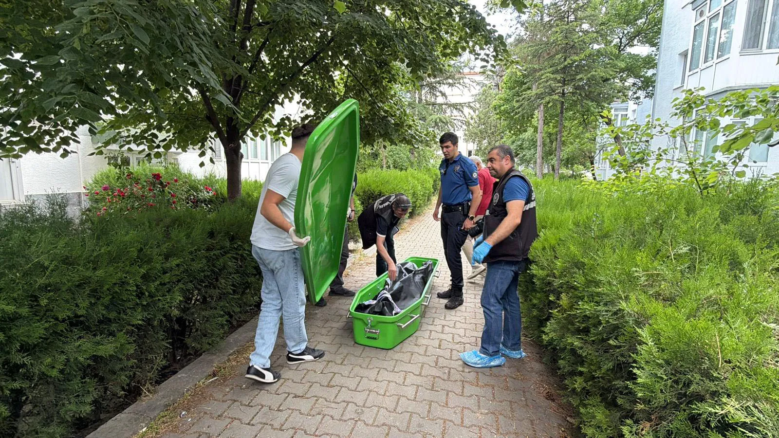 Eskişehirde bir ömür resmiyetsiz yaşadı