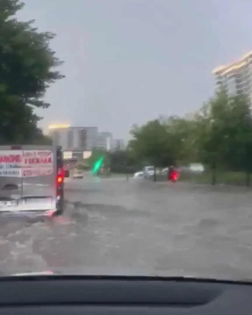 Ankara akşam saatlerinde sele teslim oldu
