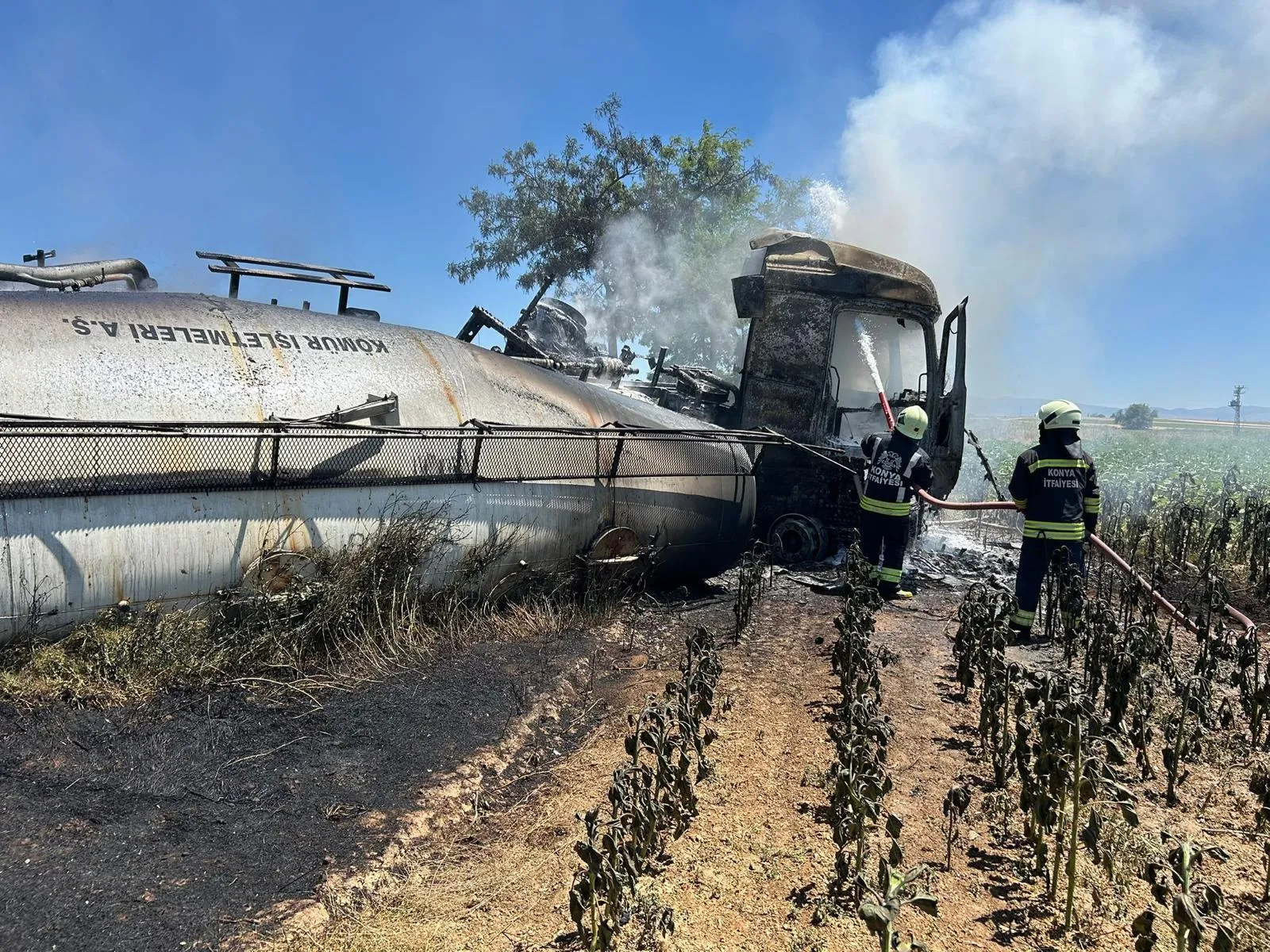 Konya yolunda tanker faciası son anda atlatıldı