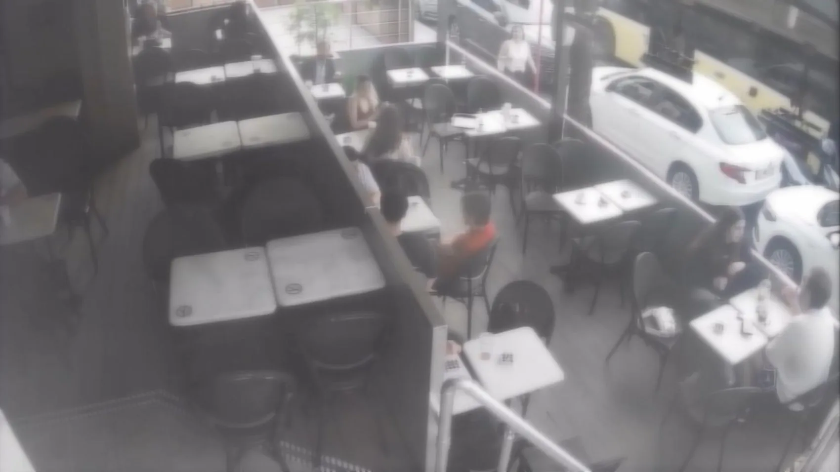 Etiler’deki restoranda tanışma uygulaması tuzağı