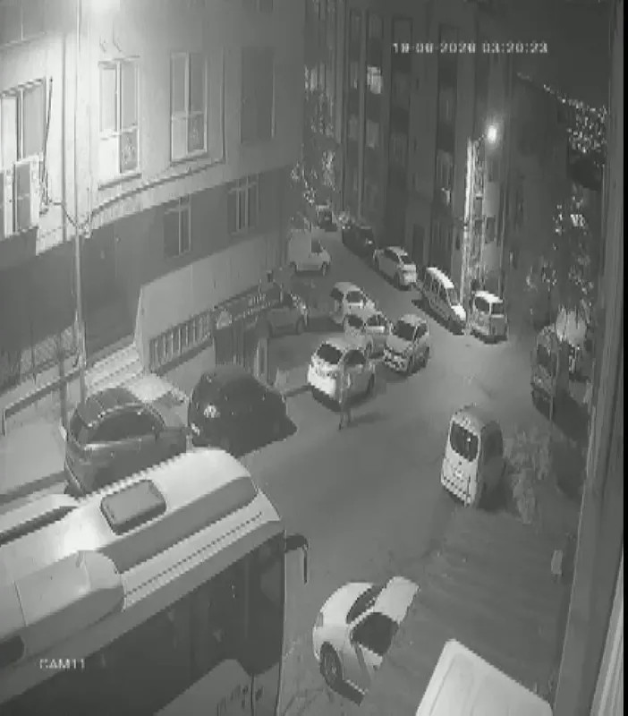 Eyüpsultan'da yaşlı kadını sahte operasyon yalanıyla dolandıran 3 kişi tutuklandı