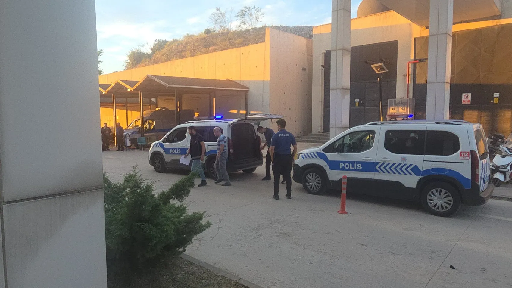 Bursa merkezli dört ilde büyük narkotik baskını