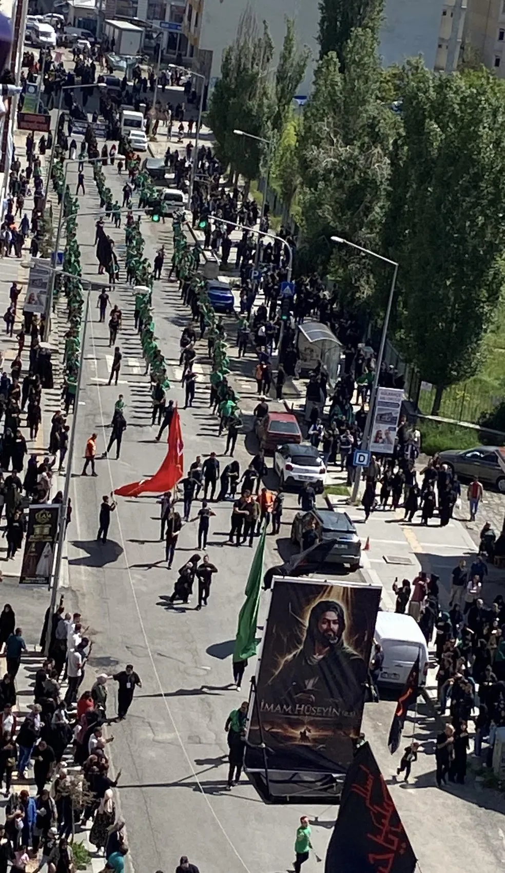 Kars sokaklarında Kerbela matemi