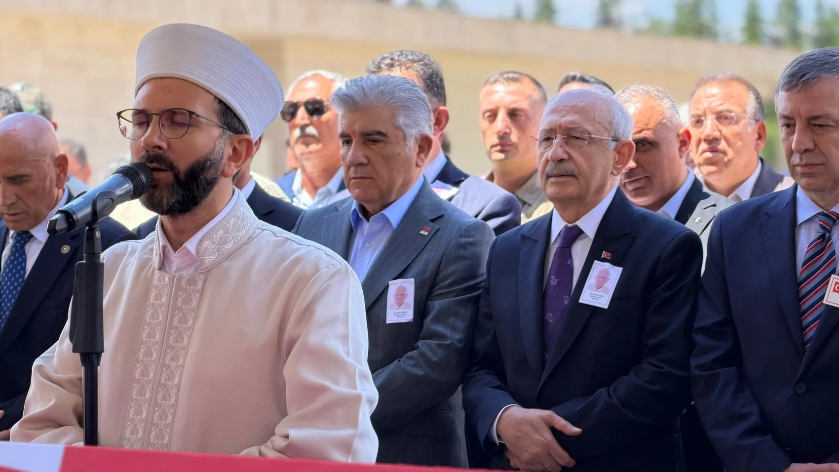 Kılıçdaroğlu acılı vekili yalnız bırakmadı