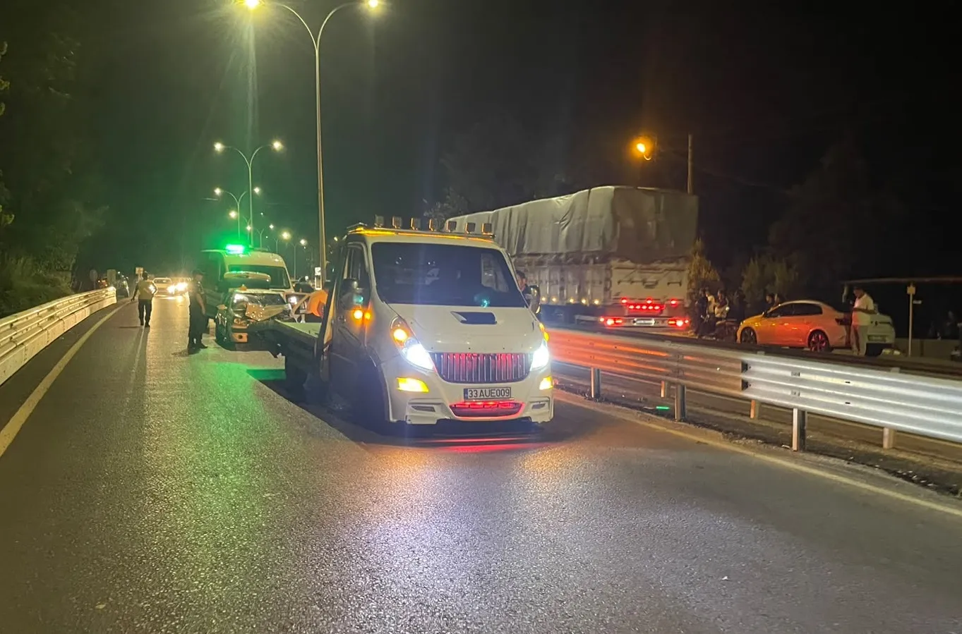 Anamur'da yaya geçidinde can pazarı