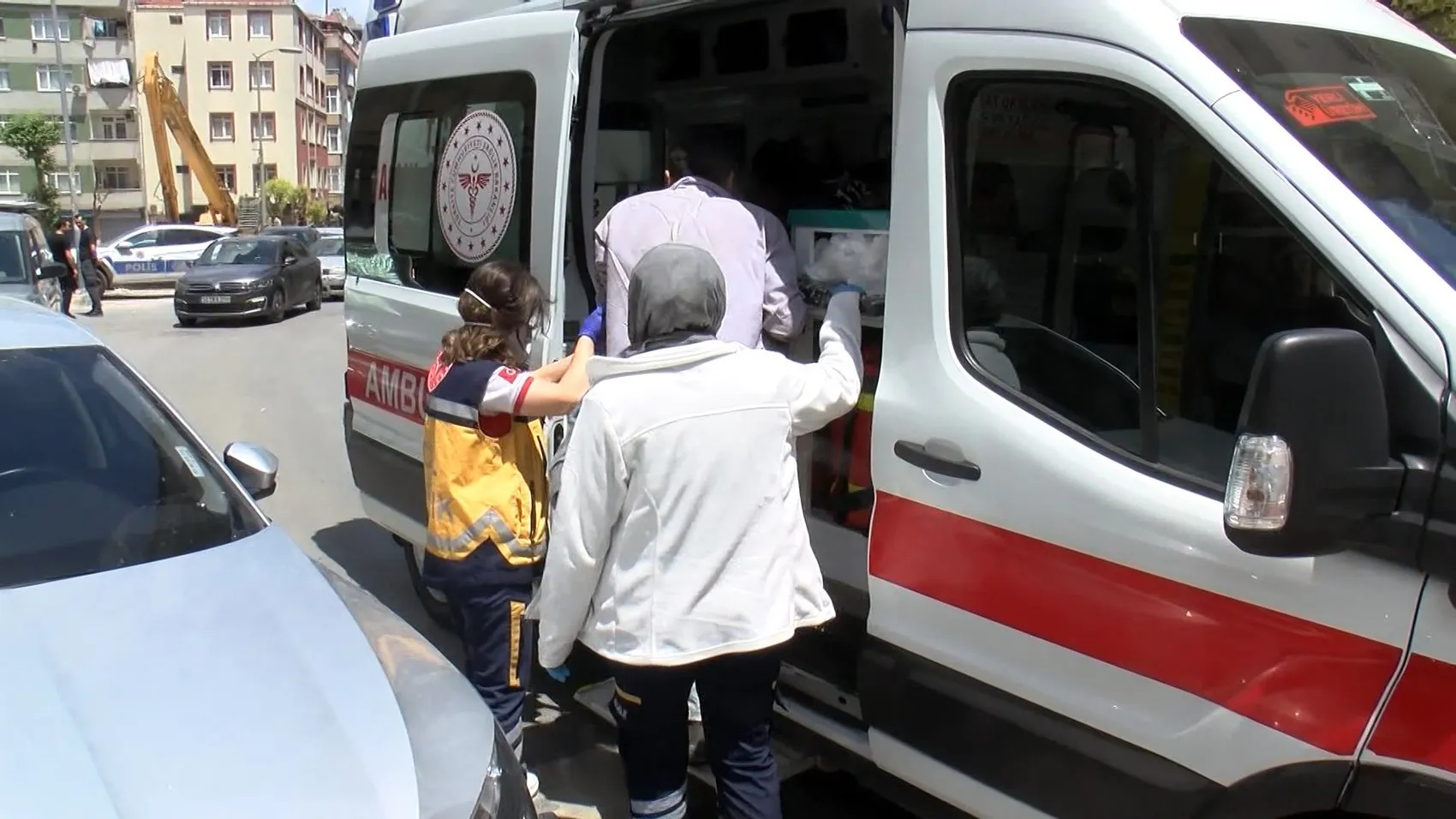 Güngören'de kentsel dönüşüm binasında doğalgaz patlaması