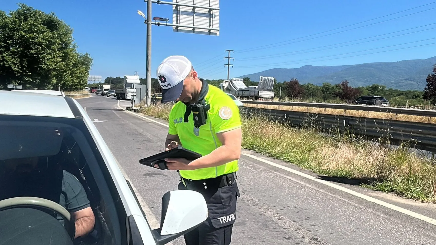 Kocaeli polisi suçluları yapay zekayla yakalıyor