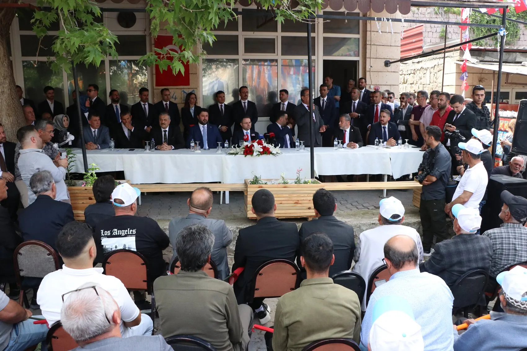 Adalet Bakanı Gürlek Nevşehir'de yerel seçim desteği istedi