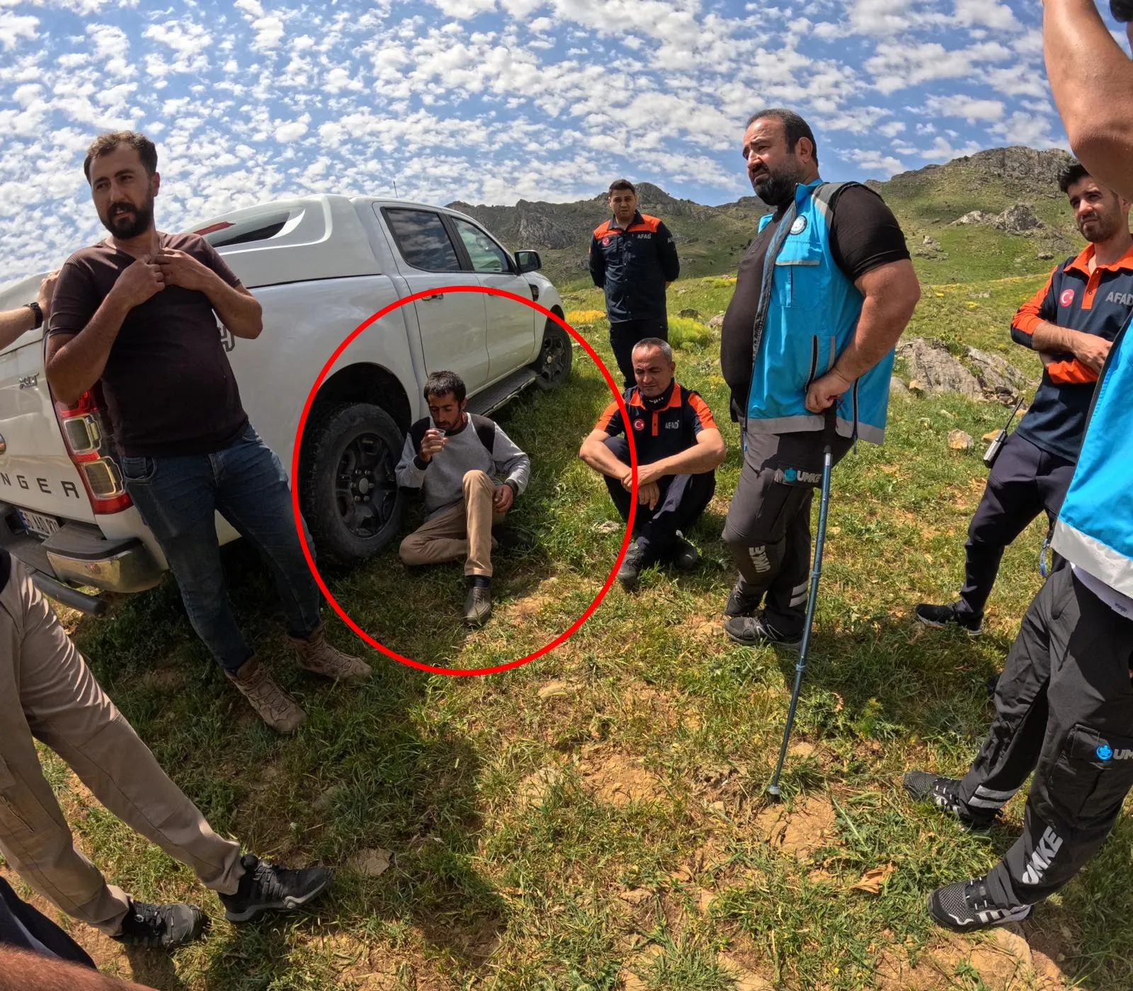 Siirt kırsalında kaybolan çoban kilometrelerce uzakta bulundu