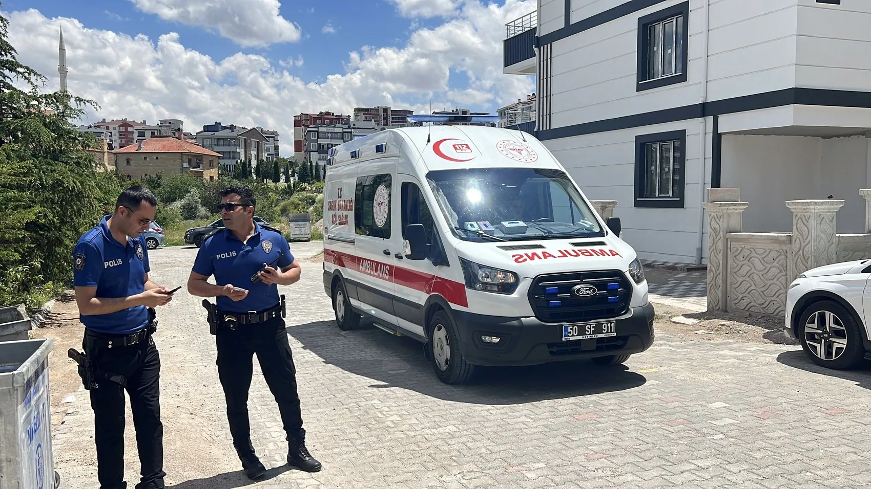 Nevşehir'de inşaat işçisi boşluğa düşerek ağır yaralandı