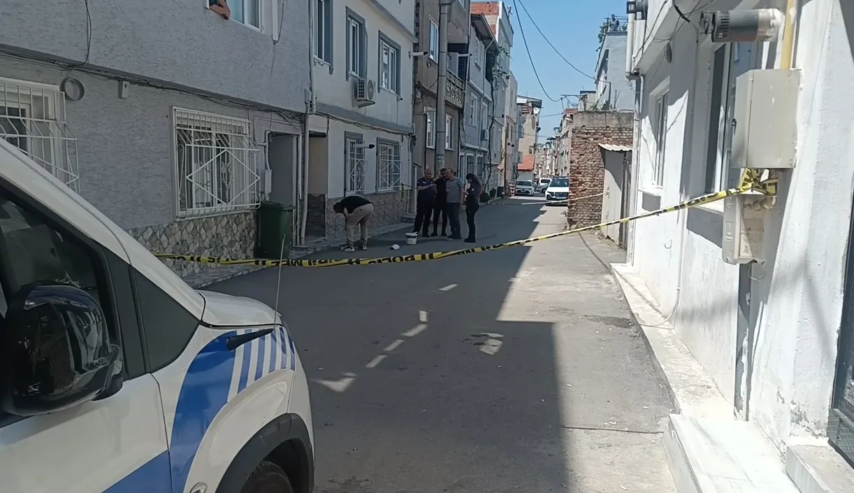 Bursa Osmangazi’de sokak ortasında silahlı saldırı