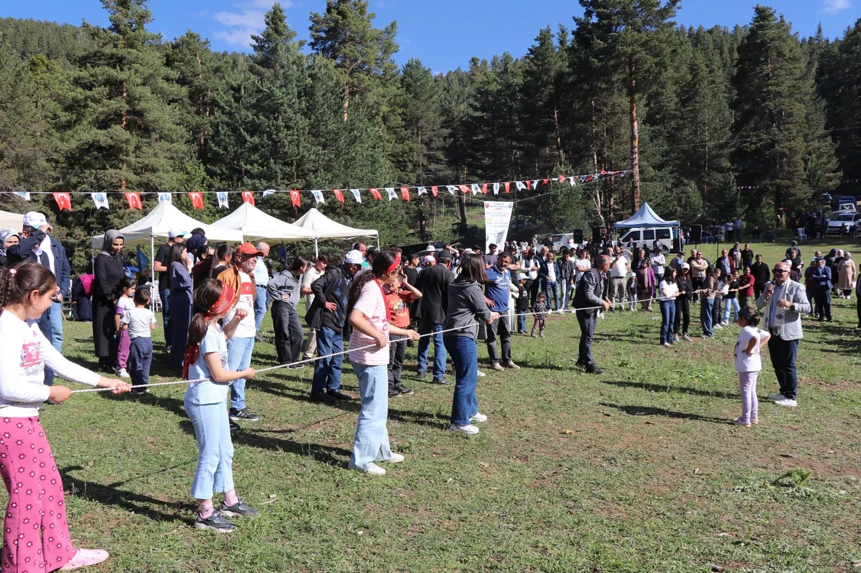Erzurum’da dut pekmezi coşkusu