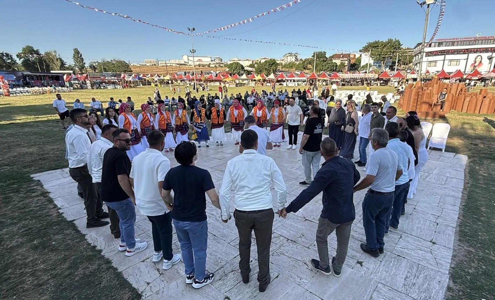 Tekirdağ Karadeniz esintisiyle şenlendi
