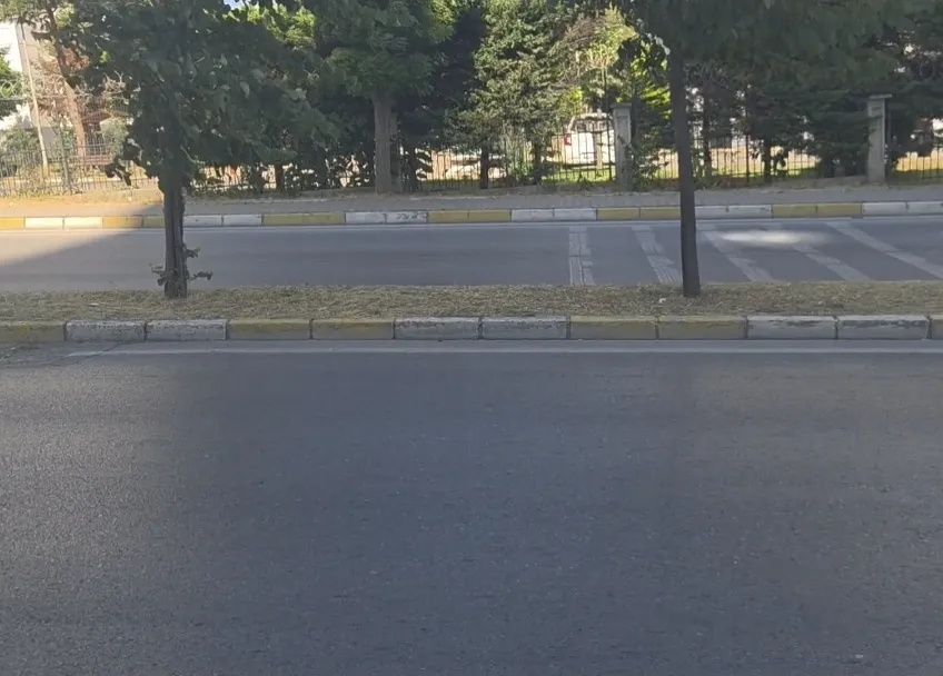 Avcılar'da motosiklet kazası 17 yaşındaki genç hayatını kaybetti