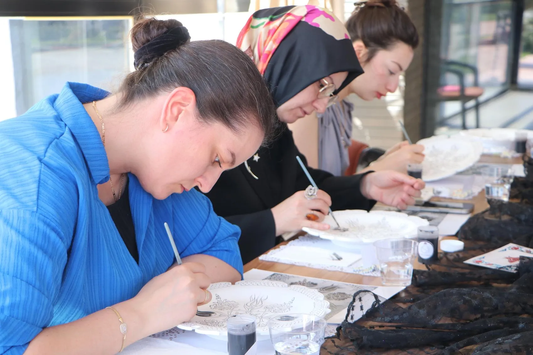 Erzurumlu üç sanatçıdan geleneksel el sanatlarına modern dokunuş
