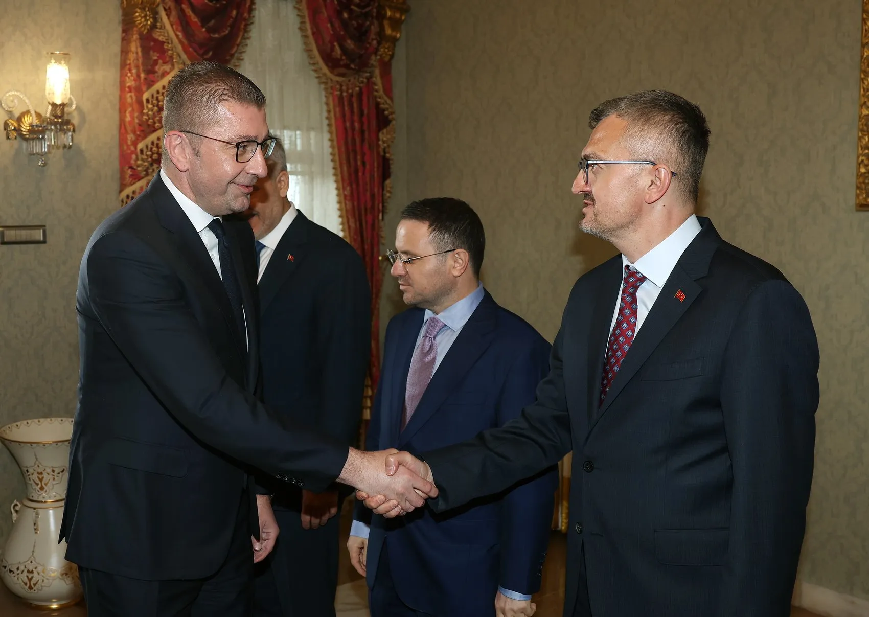 Erdoğan ve Mickoski Dolmabahçe’de bir araya geldi