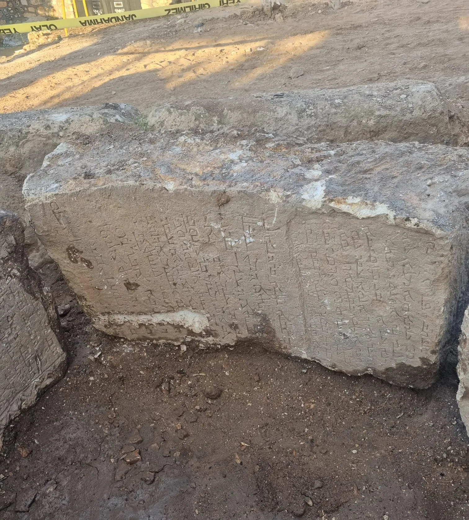 Midyat'taki park düzenlemesinden kadim yazıtlar çıktı