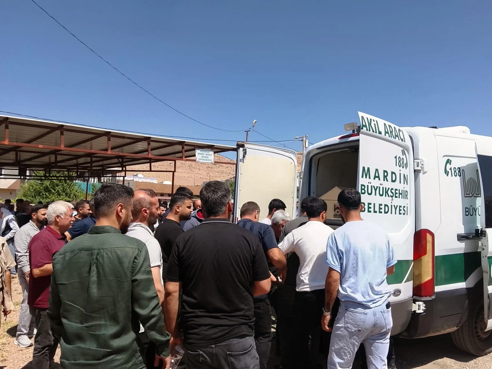 İspanya'da vefat eden Aziz Çaplık memleketinde toprağa verildi