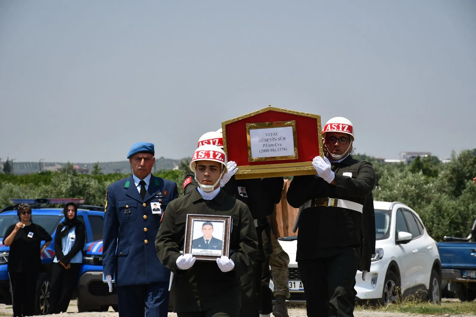 Hatay'da 92 günlük yaşam mücadelesini kaybeden asker toprağa verildi