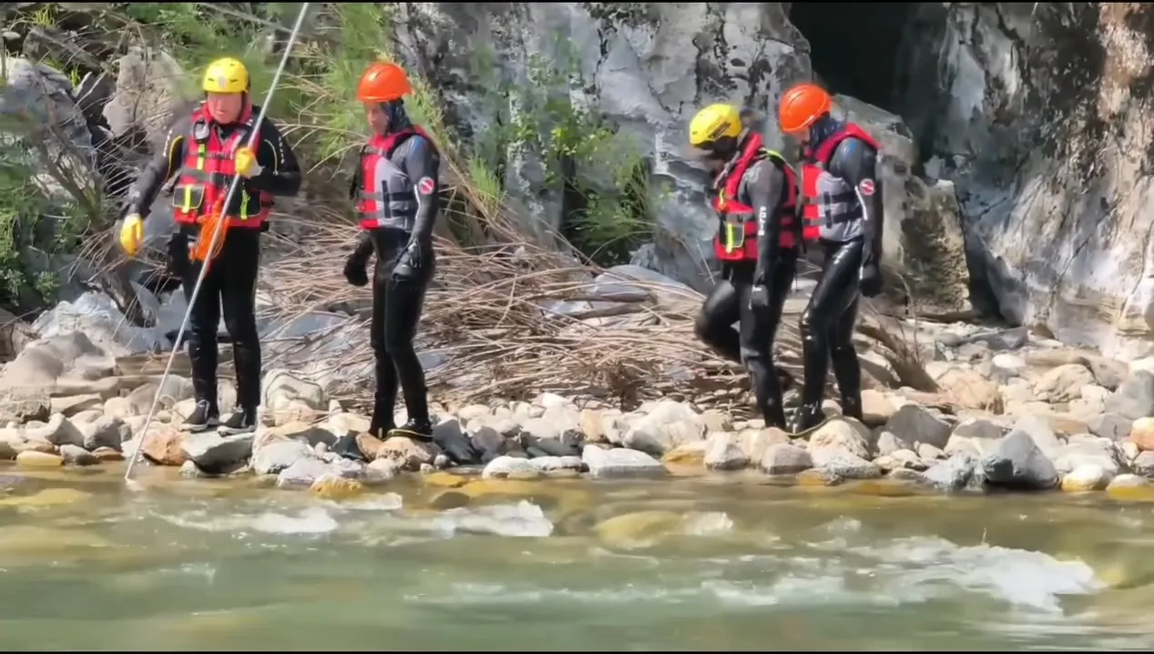 Sarım Çayı'nda kaybolan Vedat Karabulut için umutlu bekleyiş sürüyor