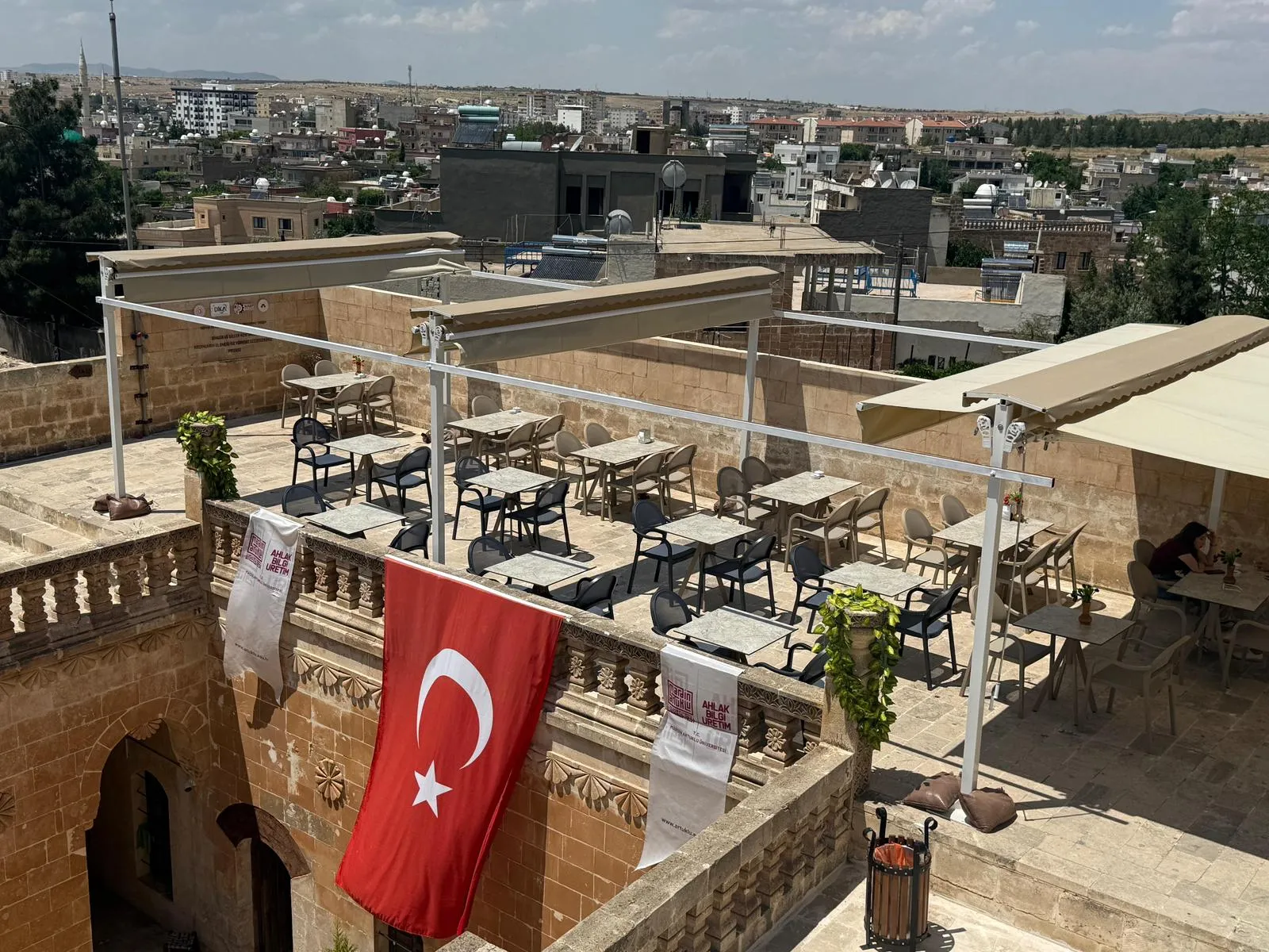 Midyatlı kadınlar tarihi konakta ekonomiye can veriyor
