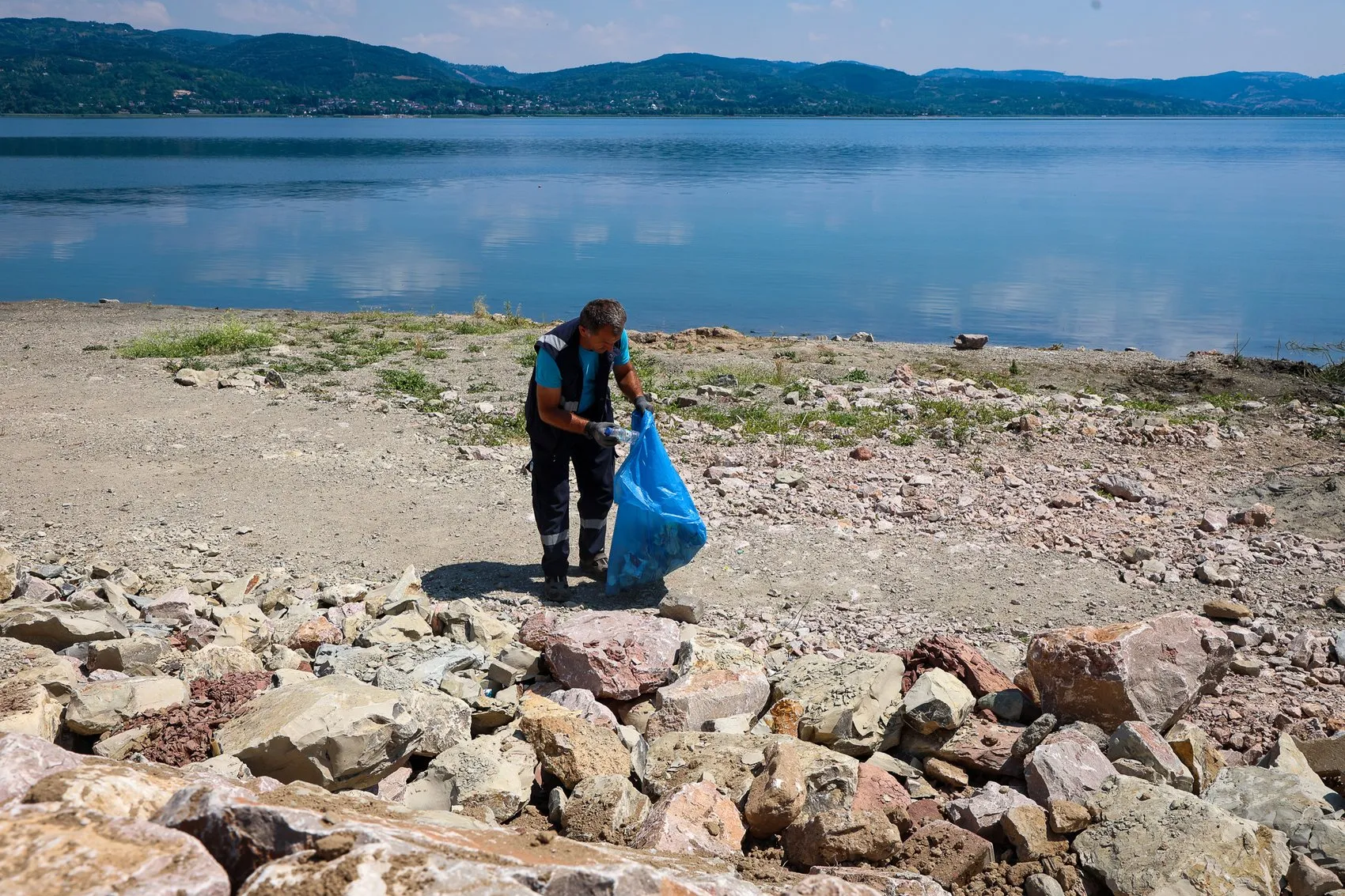 Sapanca Gölü'nde büyük temizlik operasyonu