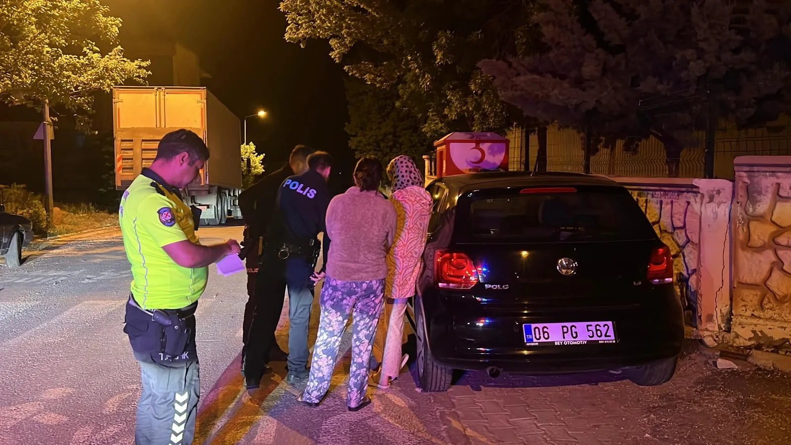 Nevşehir'de kaza yaptıktan sonra direksiyon başında sızdı