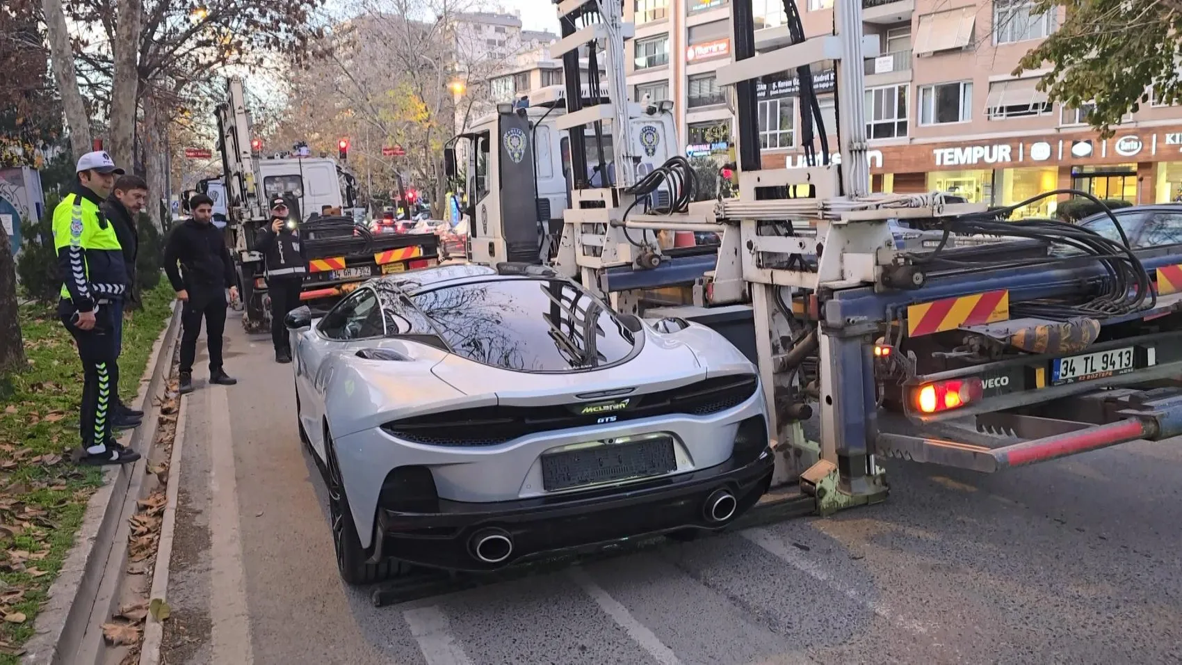Bağdat Caddesi’ndeki lüks galeriye 141 milyon liralık dolandırıcılık davası