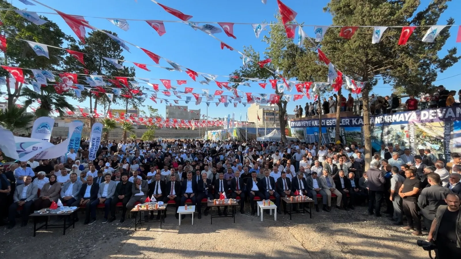 Şanlıurfa'da eski cezaevi alanı yeni belediye binası oluyor