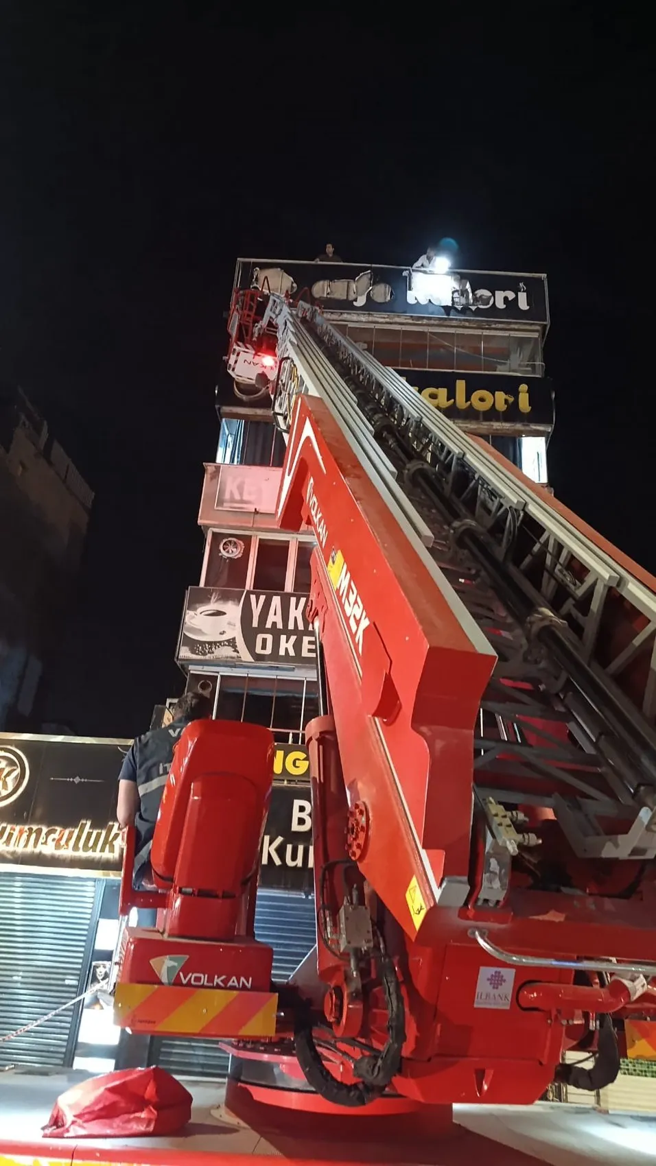 Van'ın kalbinde korku dolu anlar