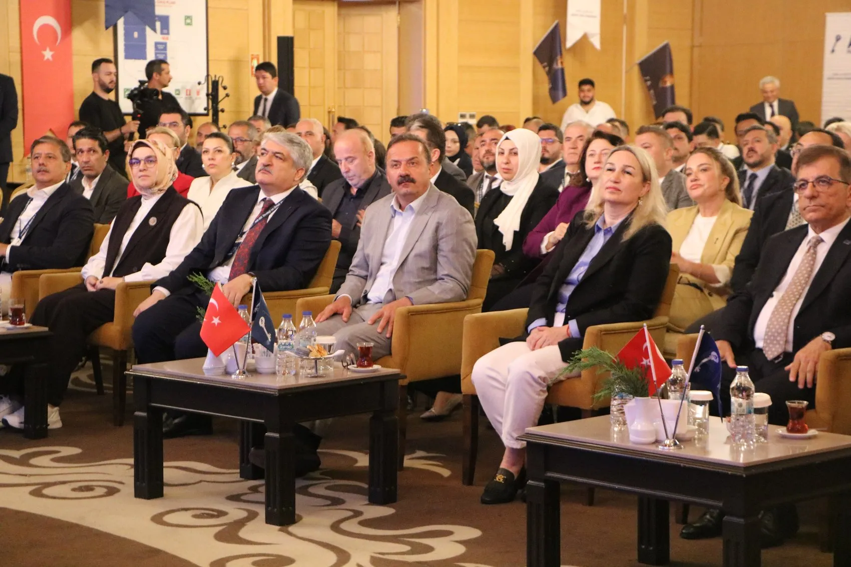 Ağıralioğlu'ndan CHP'ye sert anayasa çıkışı