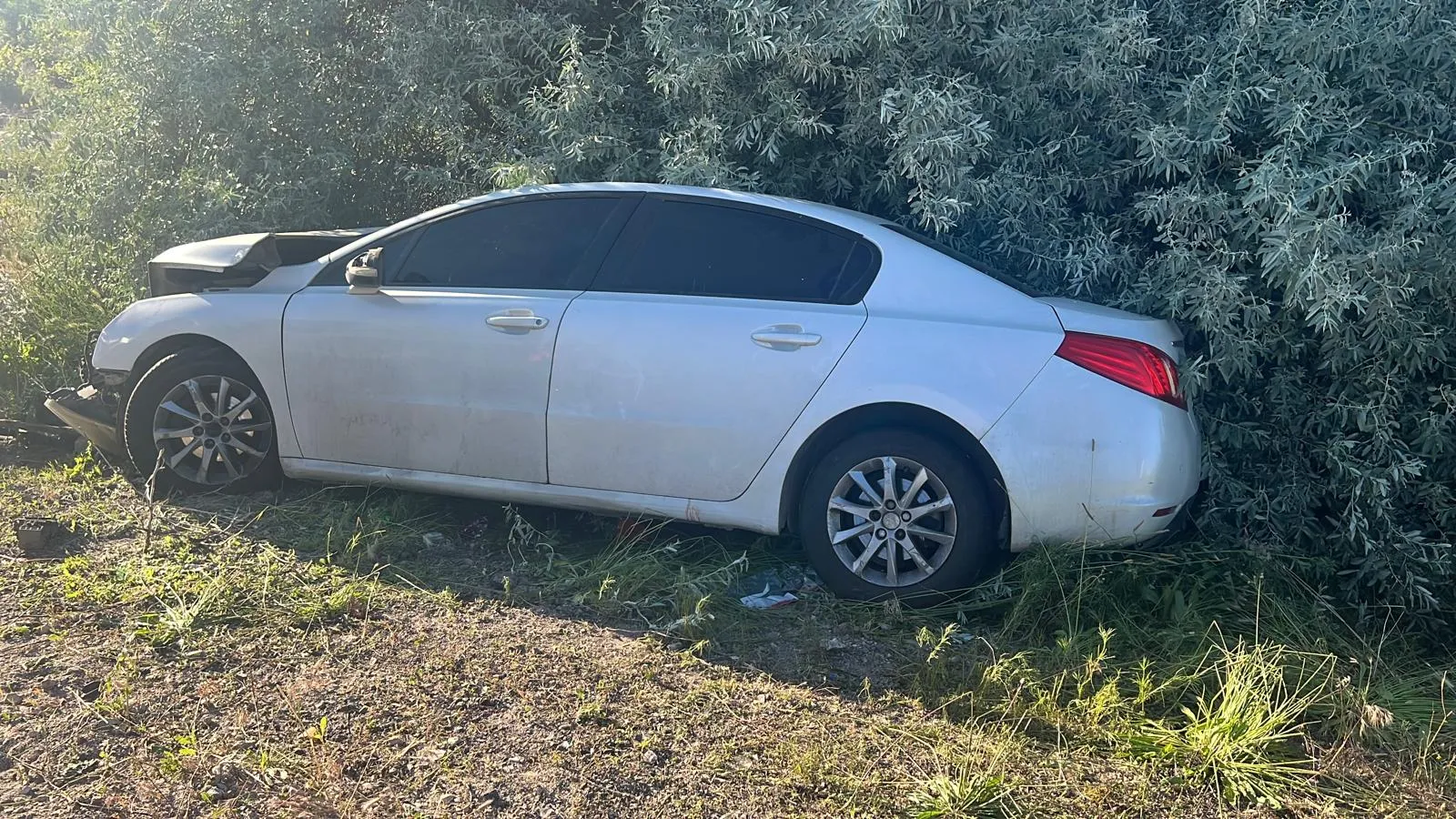 Nevşehir'de park halindeki araca çarpan otomobilde bir kişi can verdi