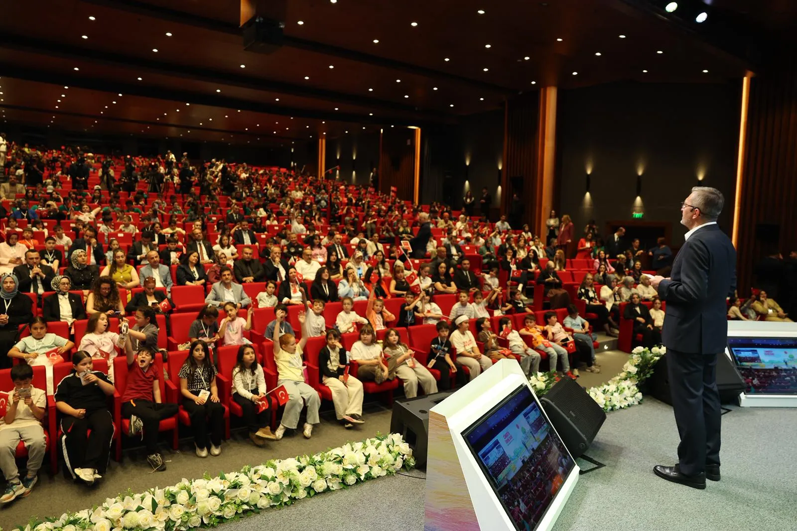 CİMER artık çocukların ve gençlerin önerilerine açılıyor