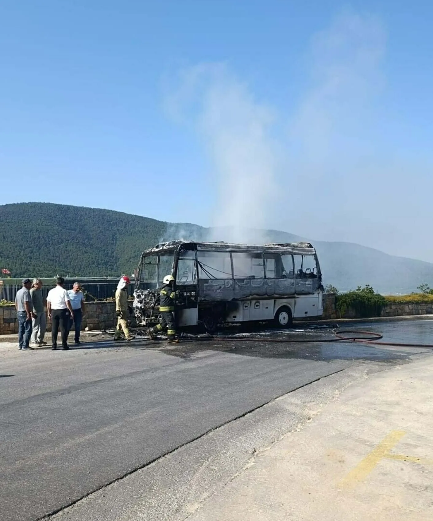 Bodrum yolunda korkutan araç yangını