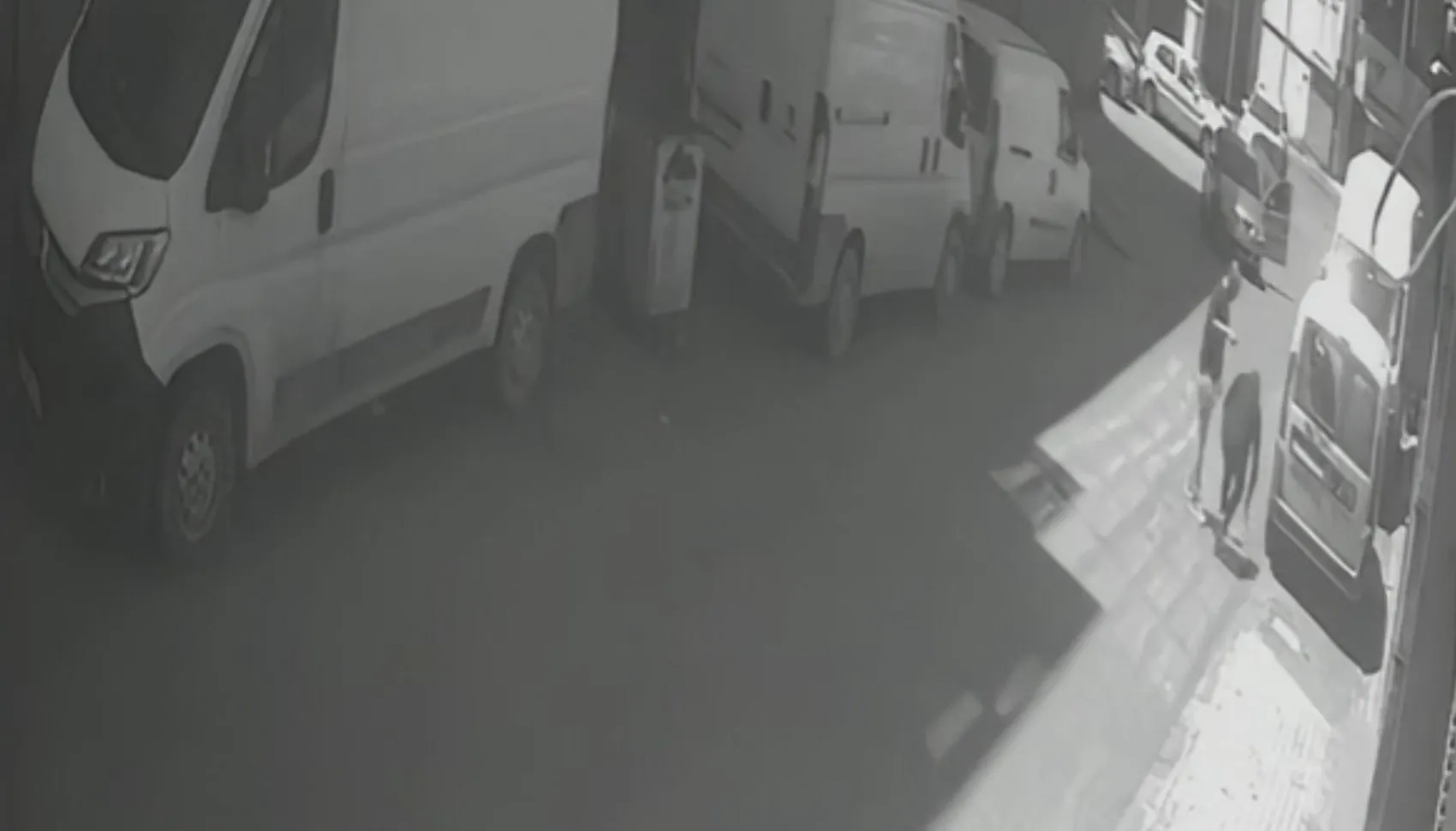 Kıskançlık krizine giren koca dehşet saçtı