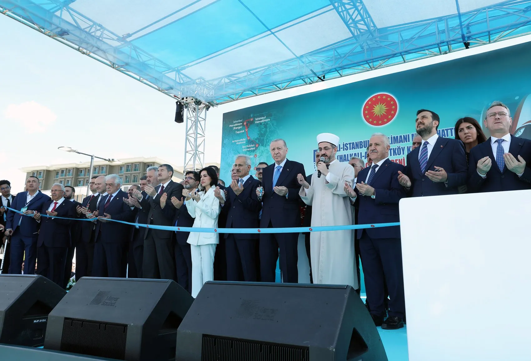 İstanbul’da yeni metro hattı seferlerine başladı