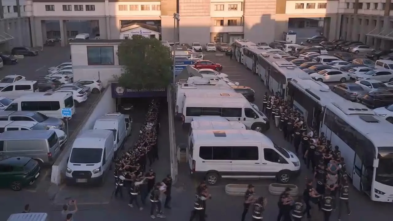 12 ilde eş zamanlı çete operasyonu 103 kişi adliyeye çıkarıldı
