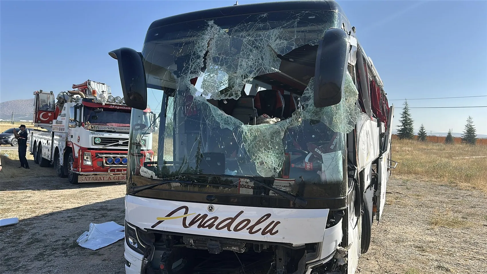Kütahya yolunda otobüs kazası 31 kişi yaralandı