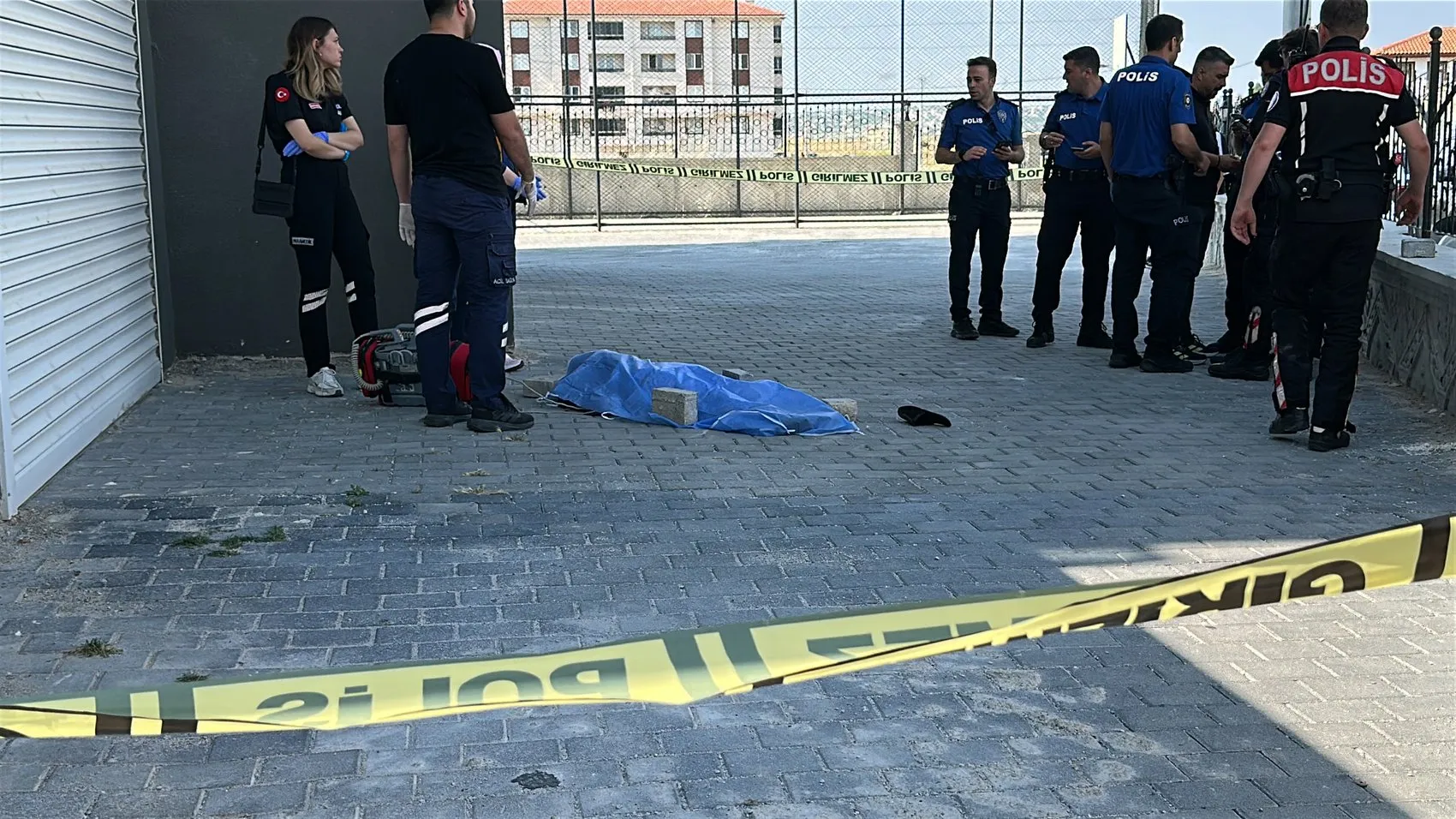 Kütahya'da balkondan düşen yaşlı kadın hayatını kaybetti