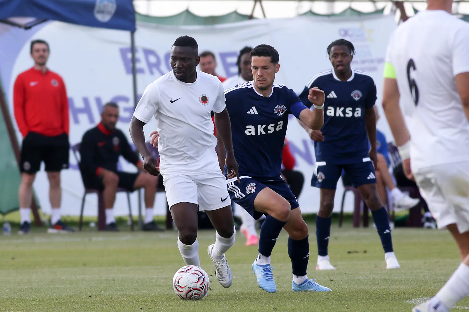 Kasımpaşa Kayseri kampında Gençlerbirliği engelini rahat geçti