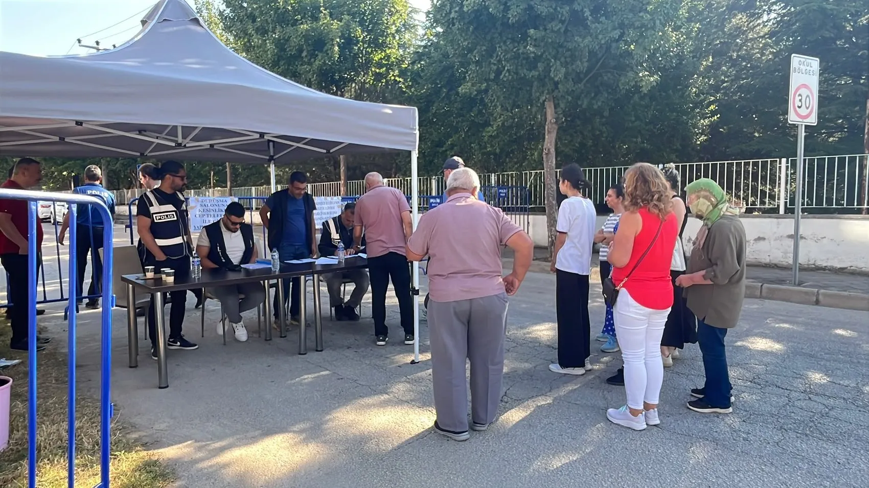 Bolu belediyesindeki rüşvet davasında zincir marketler ifade verdi