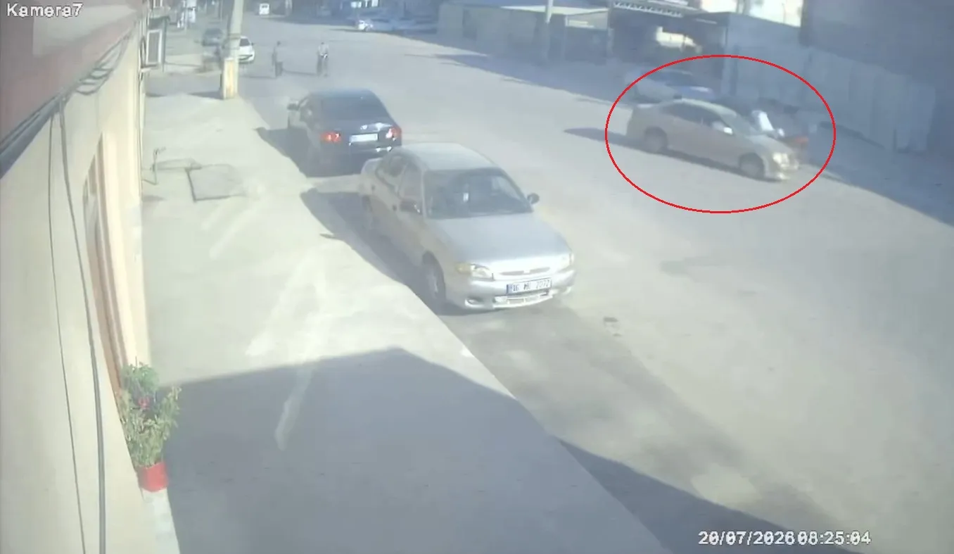 İnegöl'de dikkatsiz dönüş kazaya davetiye çıkardı