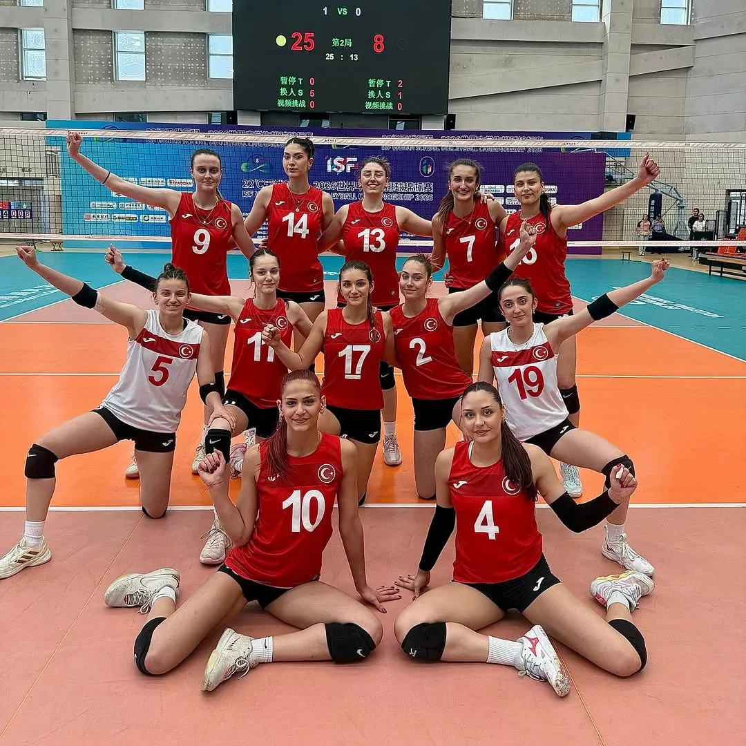 Genç milliler voleybolda dünya finaline göz kırptı