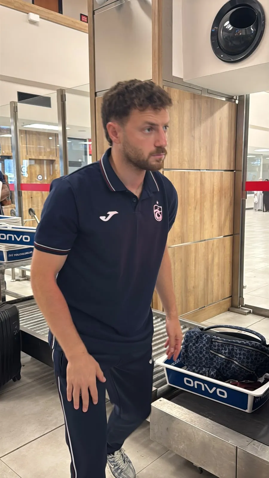 Trabzonspor yeni sezon hazırlıkları için Avusturya'ya uçtu