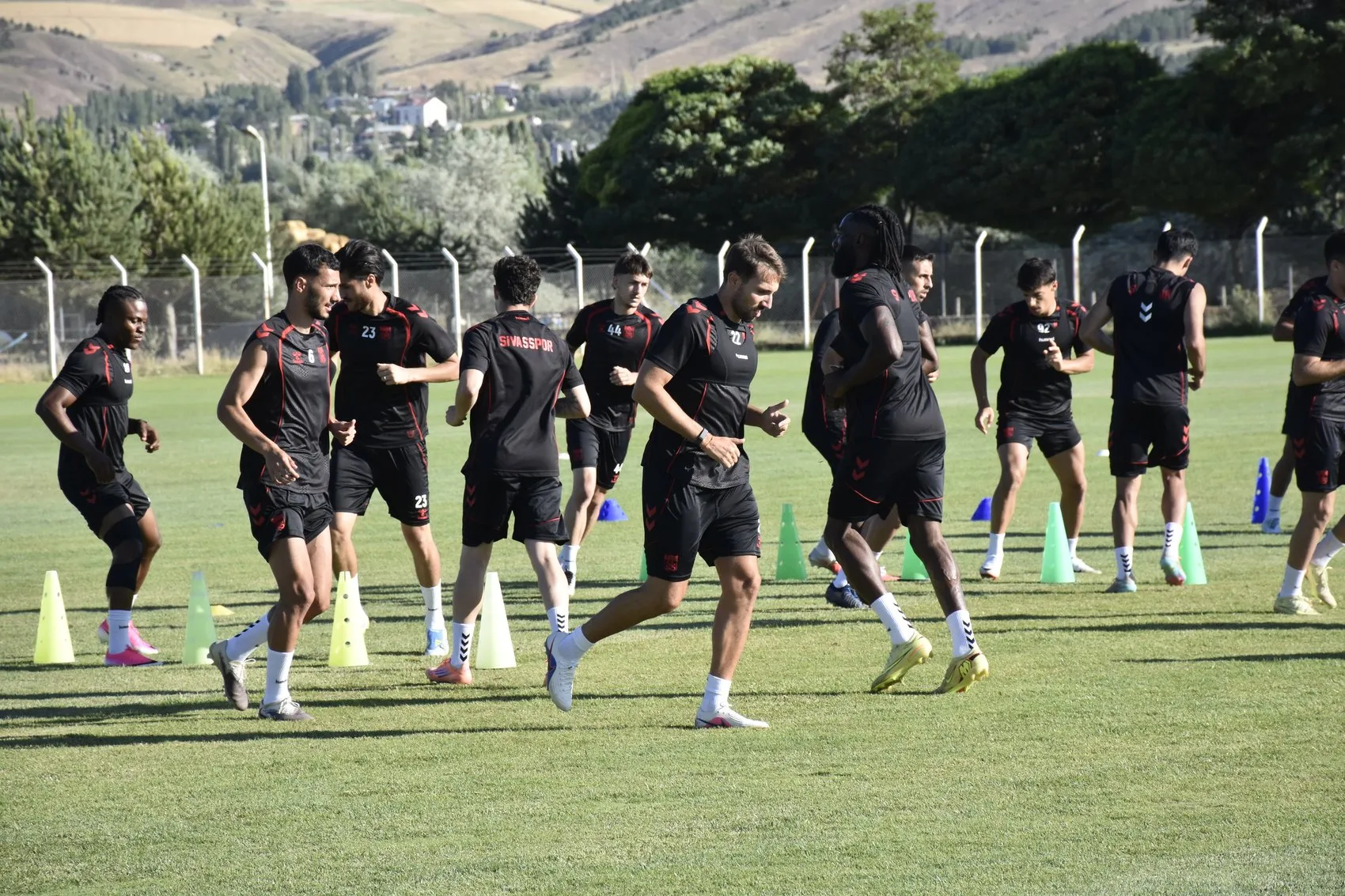 Sivasspor’da Yeni Dönem Hazırlıkları Sürüyor