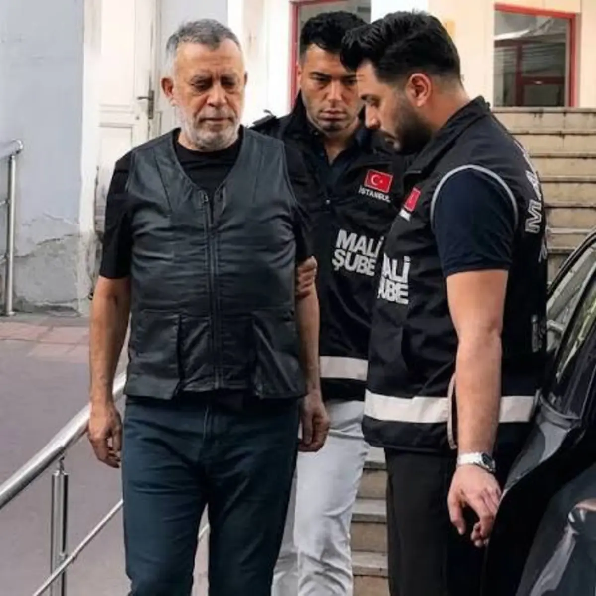 Eda Ece, Kerem Bürsin ve İrem Helvacıoğlu nun ifadesi ortaya çıktı! Ağlayarak özür diledi 5
