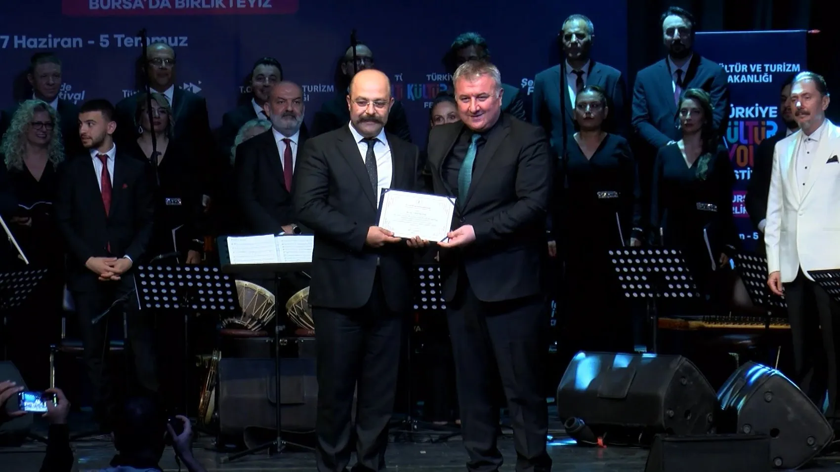 Bursa fethinin 700’üncü yılına özel müzik ödülleri verildi