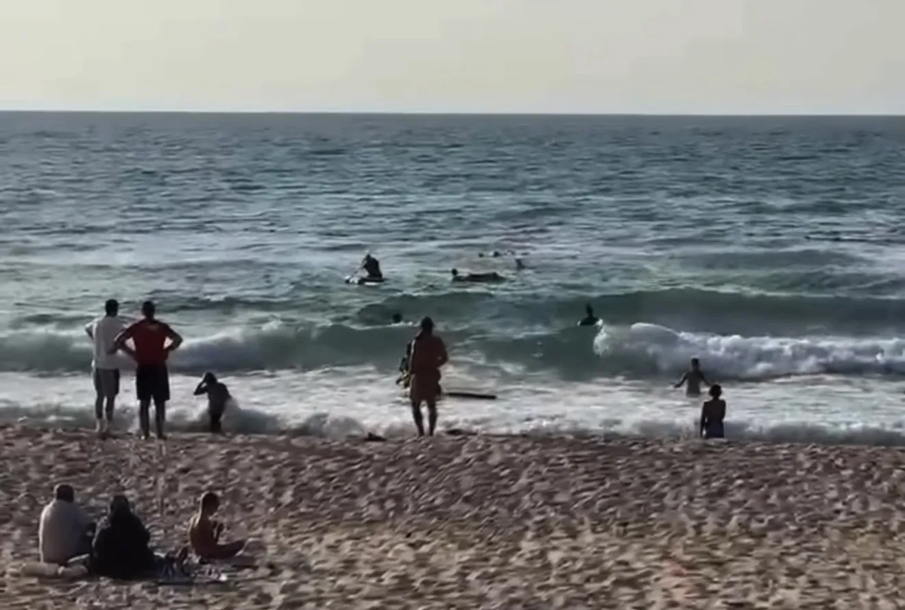 Amasra’da dalgalara kapılan çocuk son anda kurtarıldı